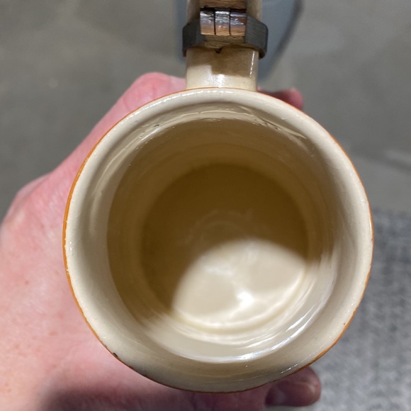 Authentic vintage German beer stein with lid ceramic - Picture 6 of 7